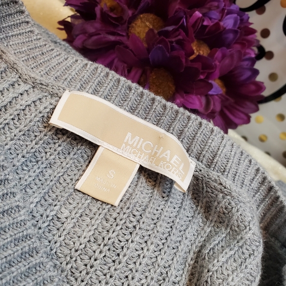 MICHAEL KORS Longsleeve Gray Sweater - Picture 7 of 15